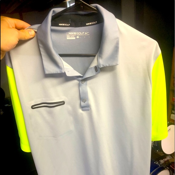 Nike Other - Nike golf shirt large